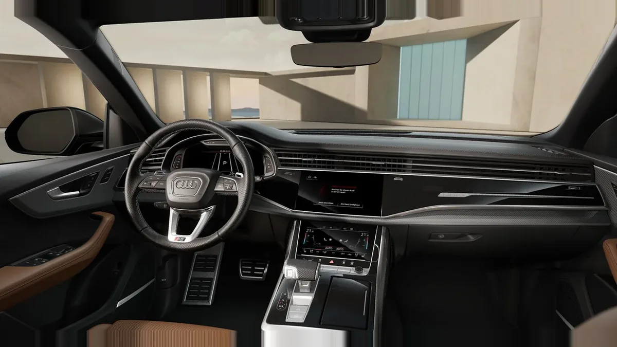 Audi RS Q8 441kW TipTronic en renting en Madrid — Delantera