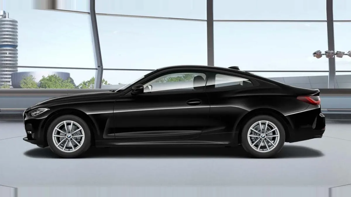 BMW Serie 4 430i xDrive Coupé en renting en Madrid — Delantera