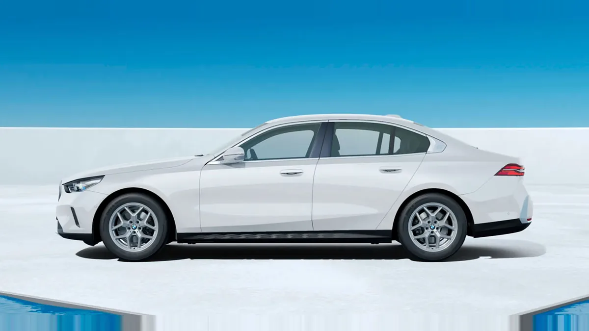 BMW Serie 5 520d en renting en Madrid — vista 6