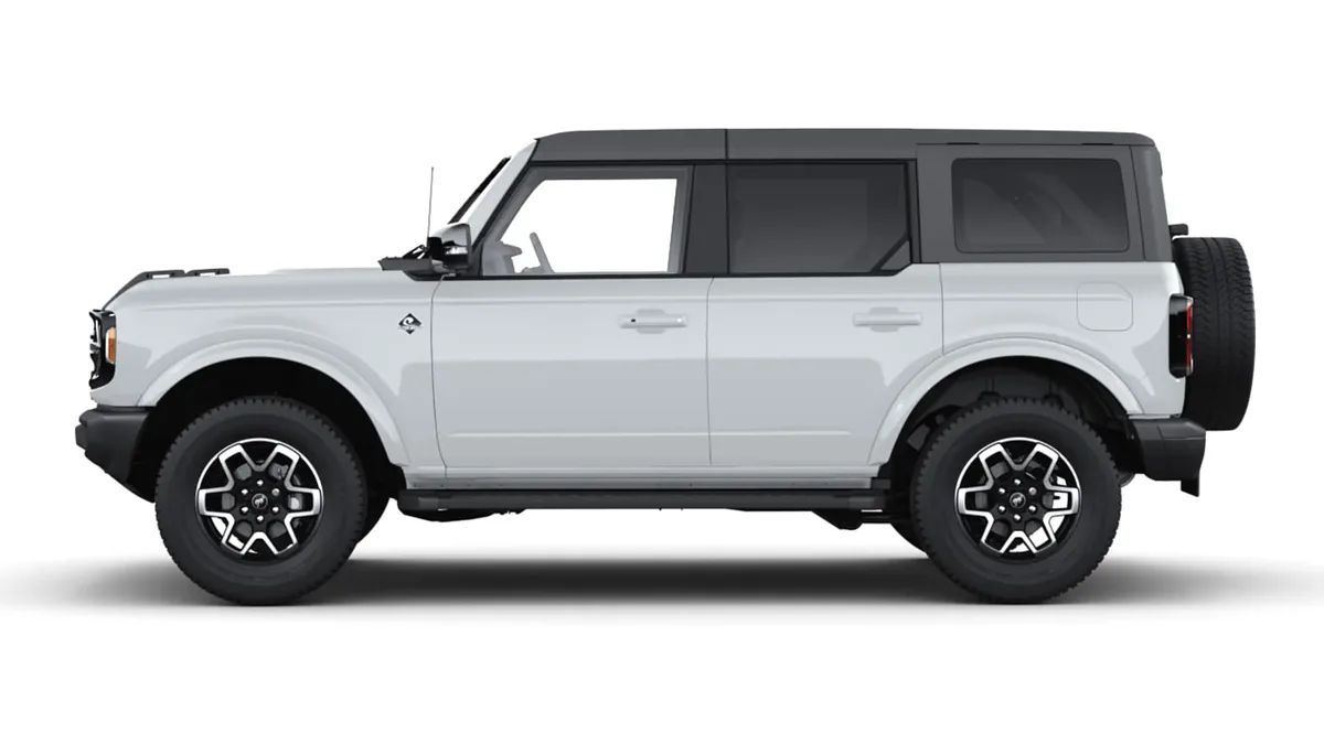 Ford Bronco Outer Banks 2.7 EcoBoost V6 335CV en renting en Madrid — Lateral