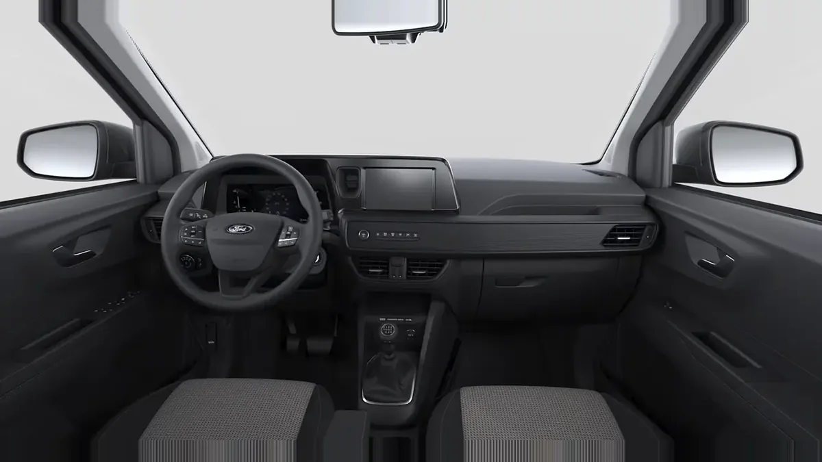 Ford Tourneo Courier Trend 1.0 Ecoboost 125CV M1 II en renting en Madrid — Delantera