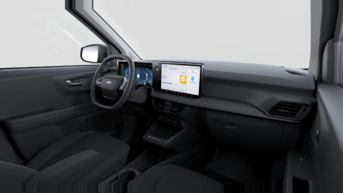 Ford Transit Courier Van Trend BEV 136cv Automática II en renting en Madrid — Interior
