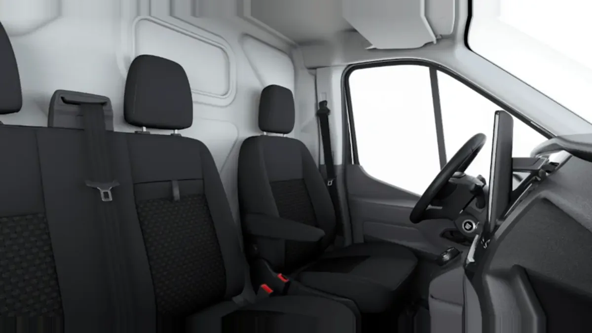 Ford Transit Van 350 L3 BEV Trend 184cv RWD II en renting en Madrid — Interior