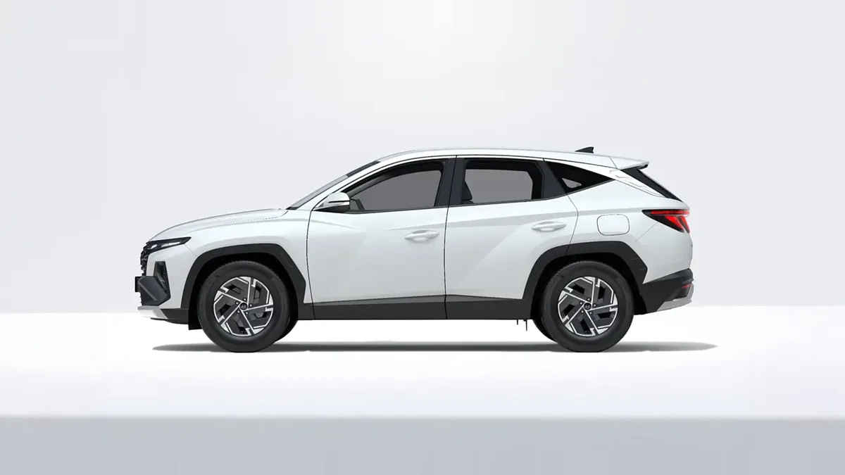 Hyundai Tucson FL 1.6T 239CV HEV AT Klass en renting en Madrid — Trasera