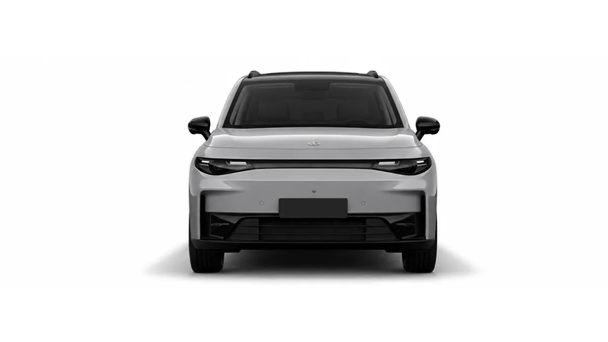 Leapmotor C10 REEV 28.4 kWh Style AT en renting en Madrid — Interior