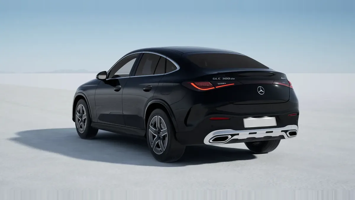 Mercedes-Benz GLC Coupé 300 de 4MATIC QS en renting en Madrid — Trasera
