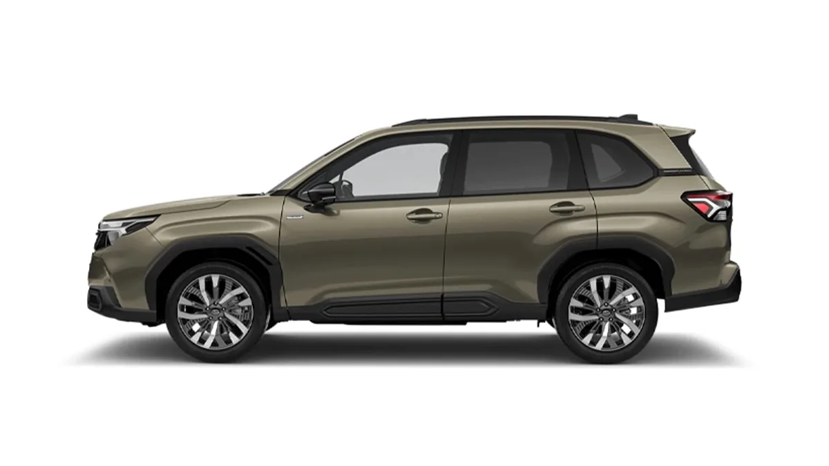 Subaru Forester 2.0i Hybrid Field CVT en renting en Madrid — Interior